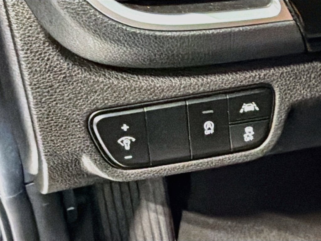 2023 Kia Seltos EX