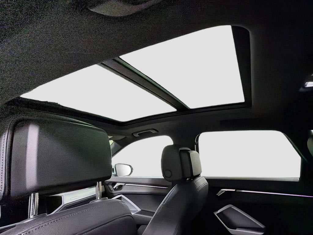 2022 Audi Q3 S line Premium Plus