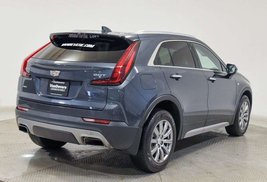 2019 Cadillac XT4 Premium Luxury