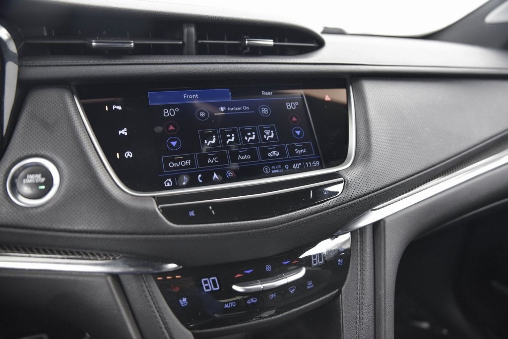 2022 Cadillac XT5 Sport