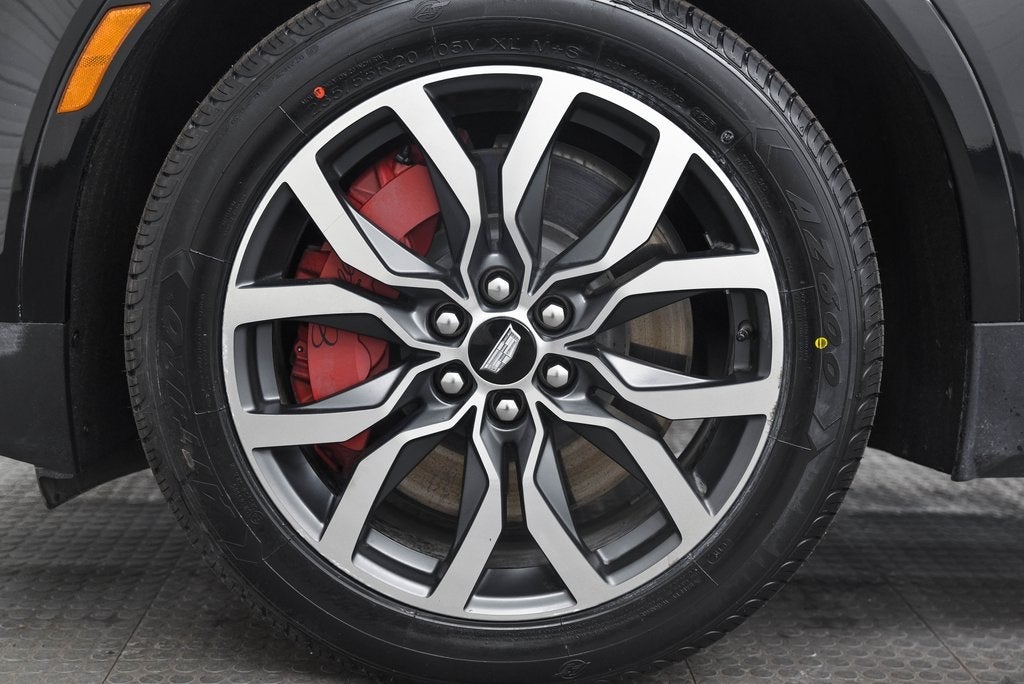 2023 Cadillac XT5 Sport