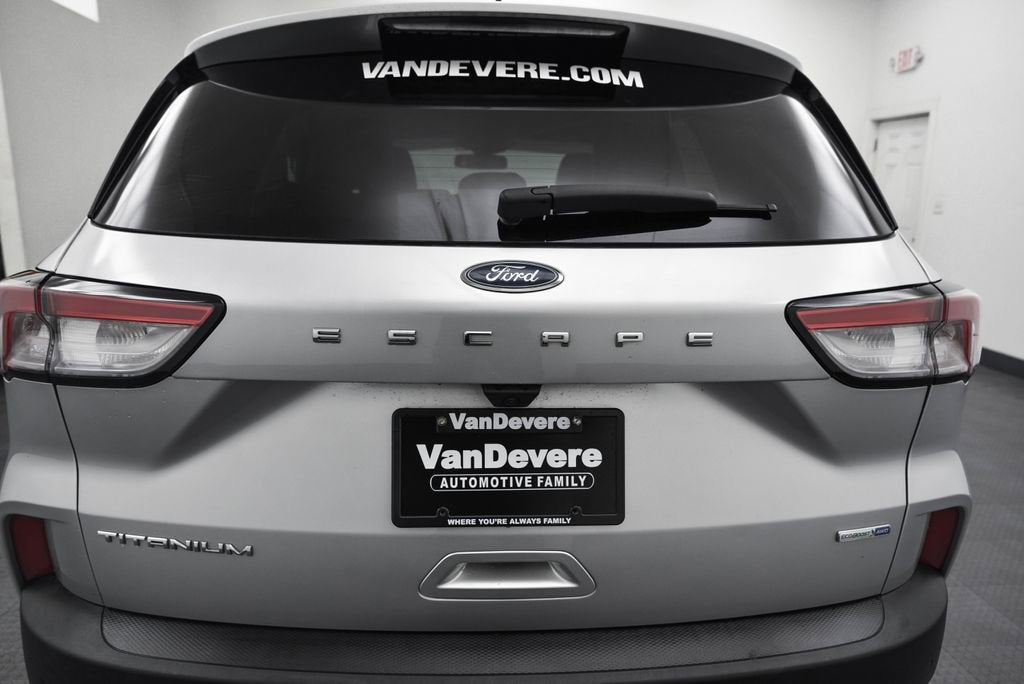 2020 Ford Escape Titanium