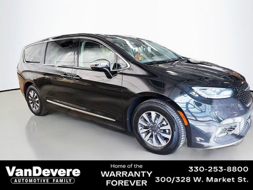 2023 Chrysler Pacifica Hybrid Limited