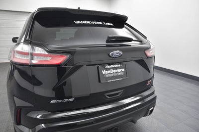 2020 Ford Edge ST