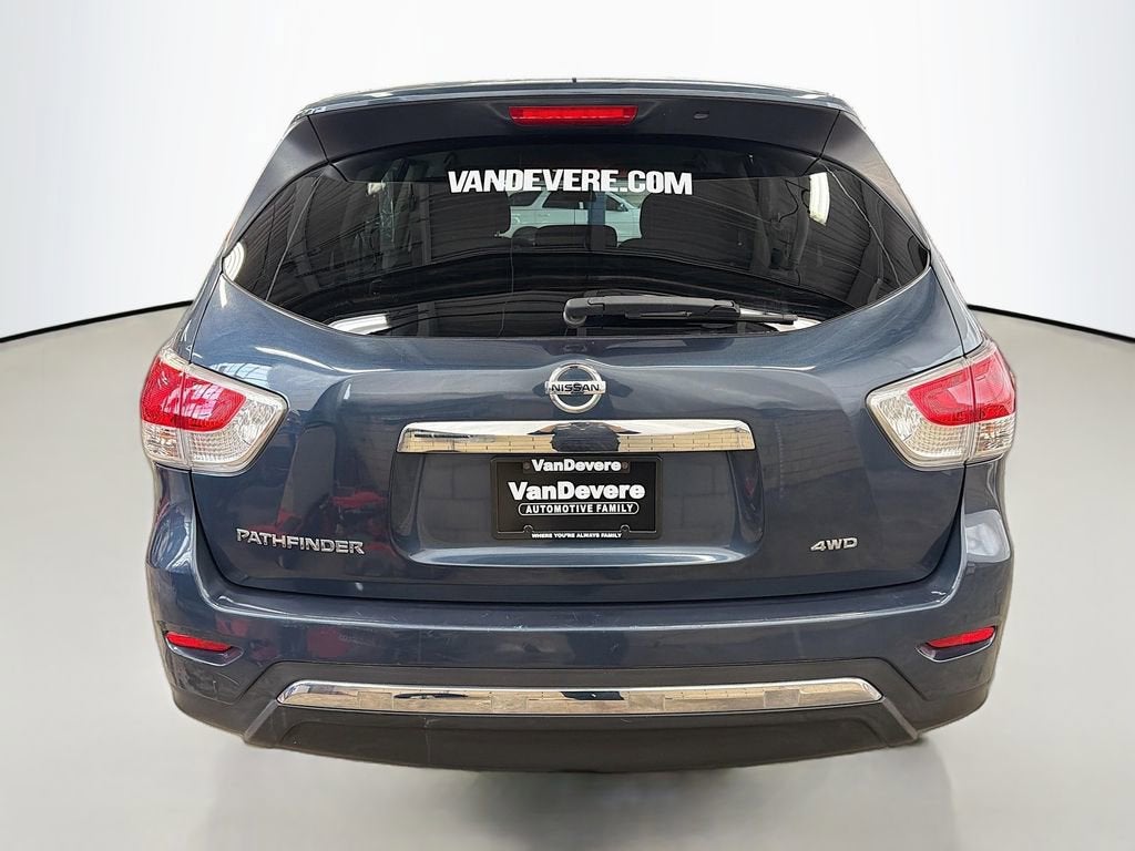 2015 Nissan Pathfinder S