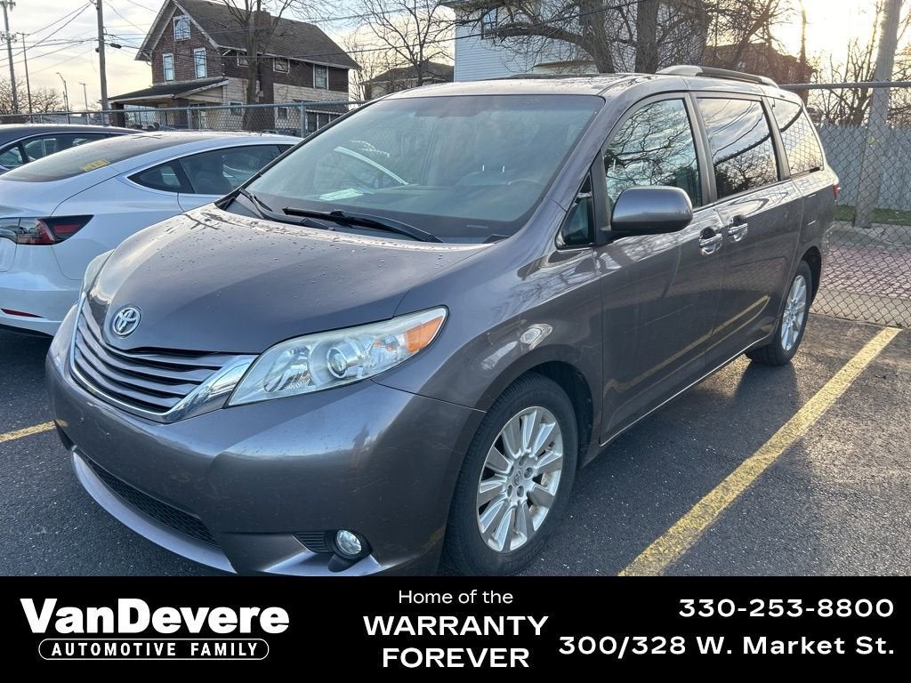 2015 Toyota Sienna Ltd