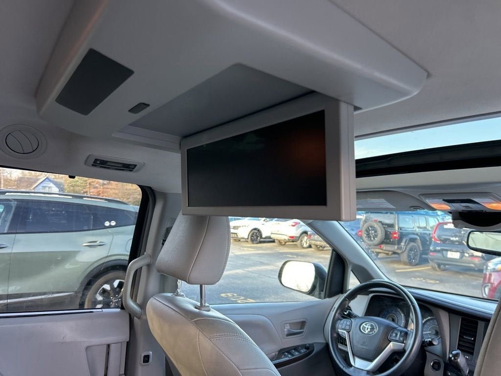 2015 Toyota Sienna Ltd