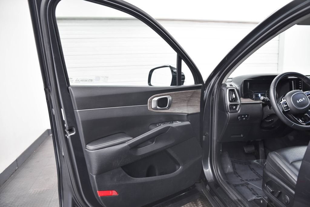 2023 Kia Sorento X-Line EX