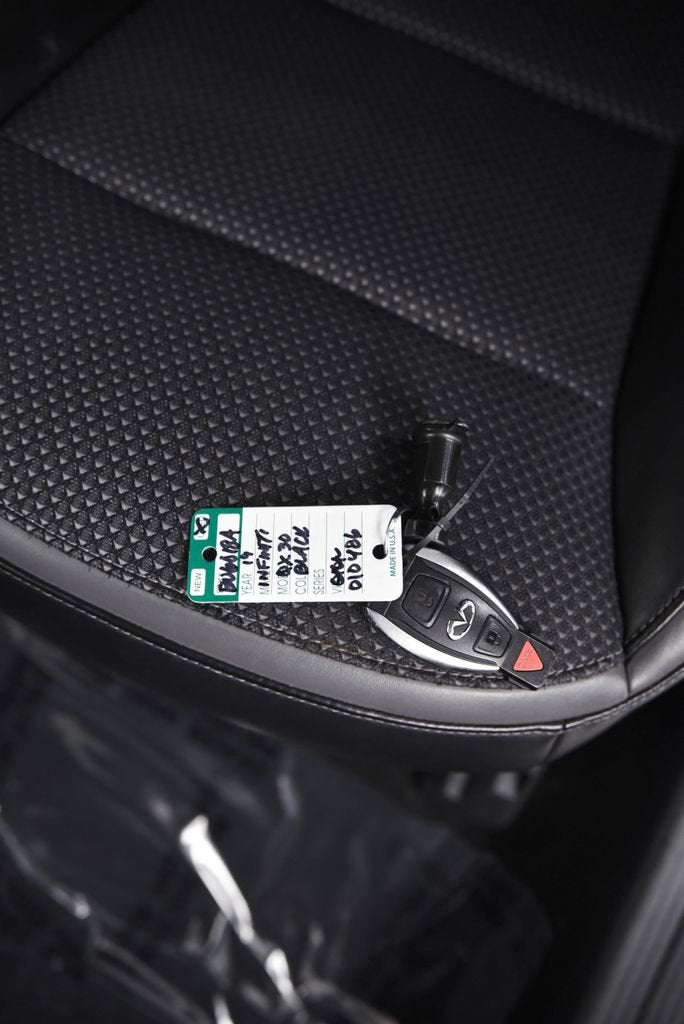 2019 INFINITI QX30 LUXE