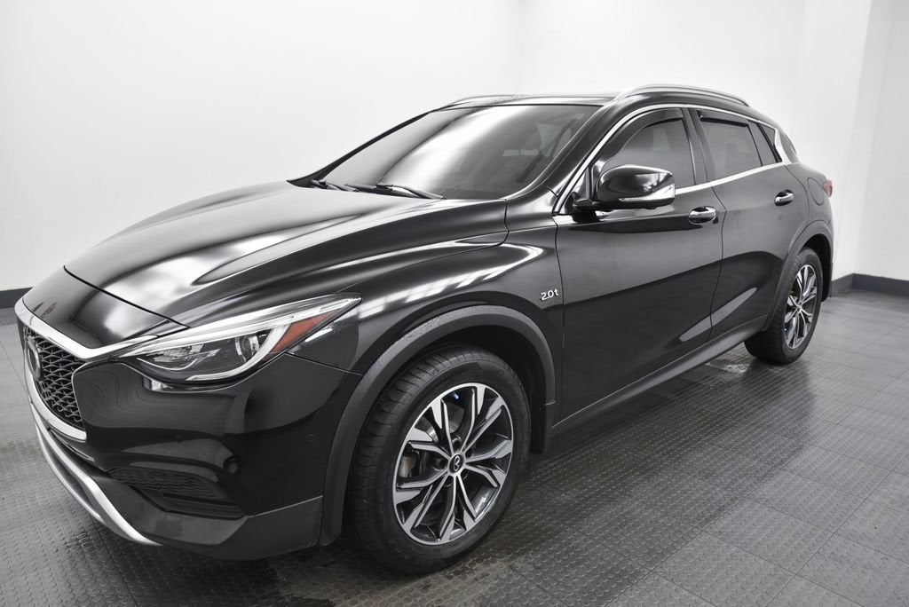 2019 INFINITI QX30 LUXE